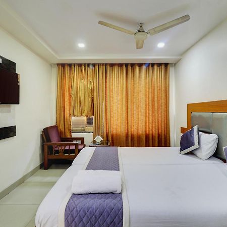 Hotel New Sarovar Grand بانفيل المظهر الخارجي الصورة